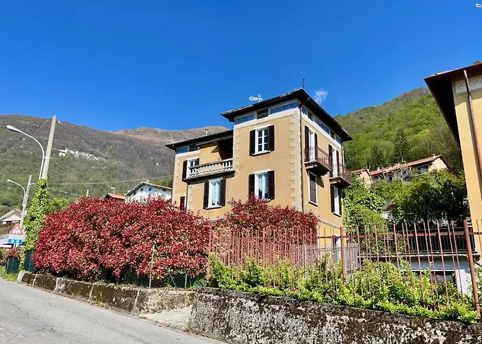 Lena 3* Bellano