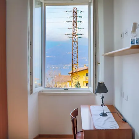 Πανσιόν Lena 3*